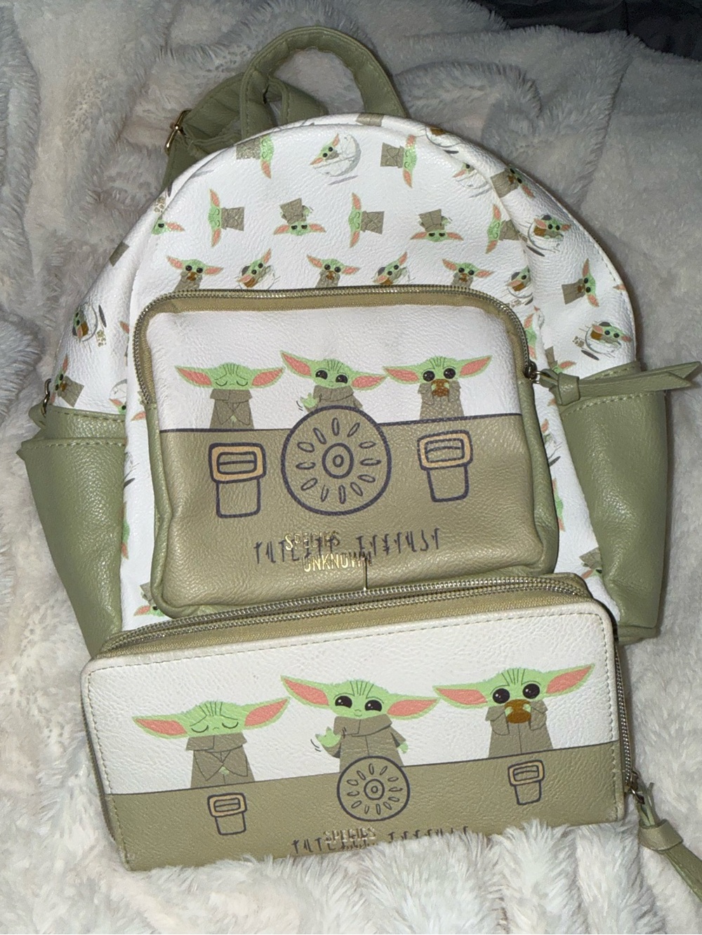 SET Star Wars Green & White Mini Backpack with Matching Wallet